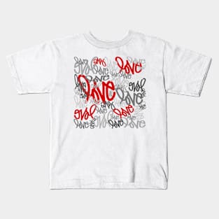 LOVE IN RED Kids T-Shirt